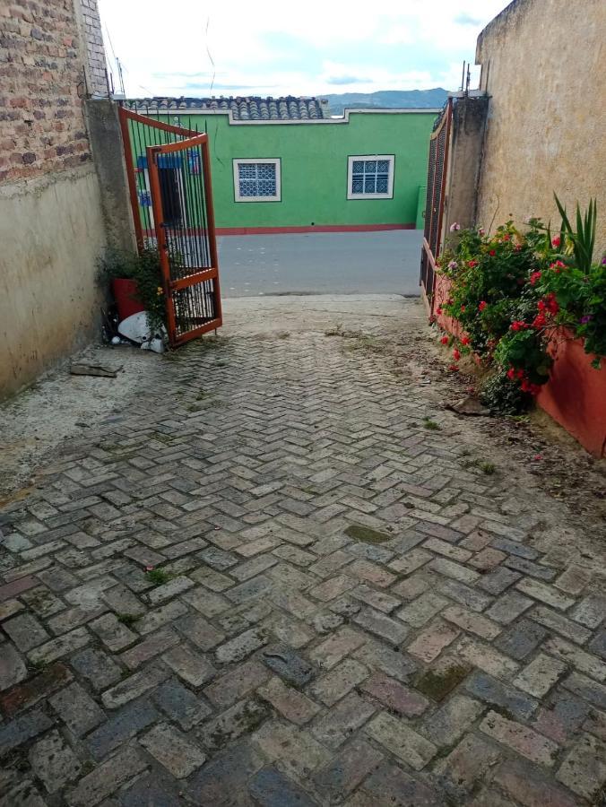 אקיטניה Casa Rural Zaba Lago De Tota מראה חיצוני תמונה